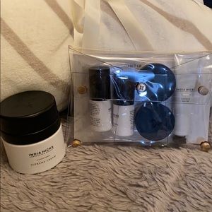 INDIA HICKS SUPREME CREAM & GO BAG